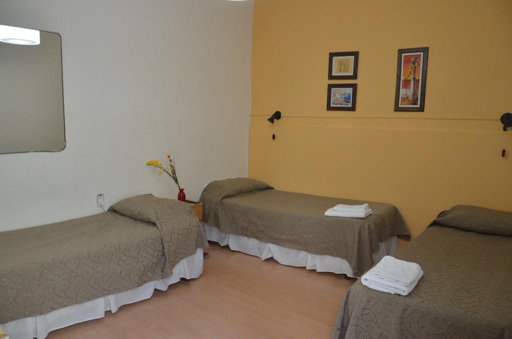 Hotel Del Mar 코모도로리바다비아 객실 사진