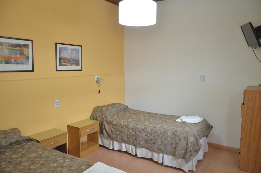 Hotel Del Mar 코모도로리바다비아 외부 사진