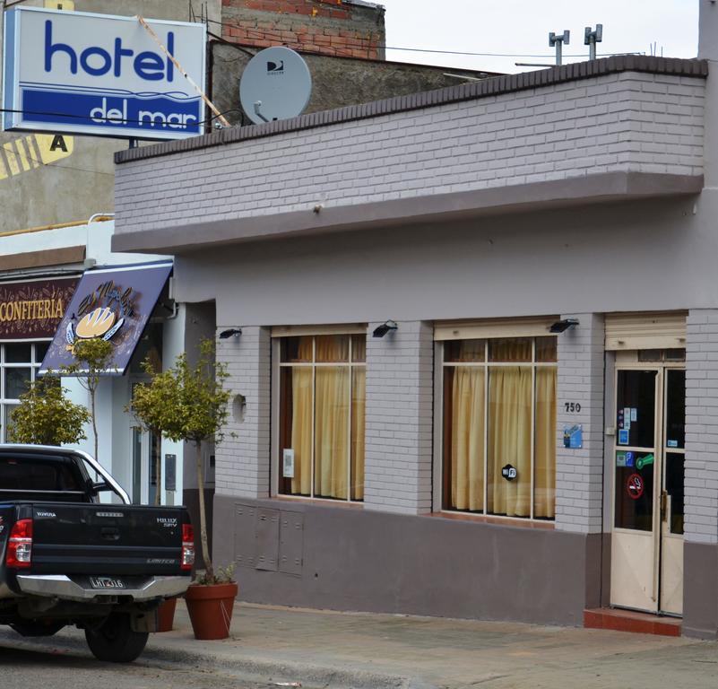 Hotel Del Mar 코모도로리바다비아 외부 사진