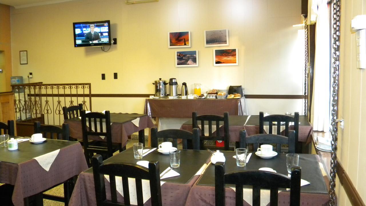 Hotel Del Mar 코모도로리바다비아 외부 사진